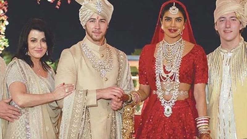 Will Priyanka Chopra, Nick Jonas say wedding vows again at top of Burj Khalifa?