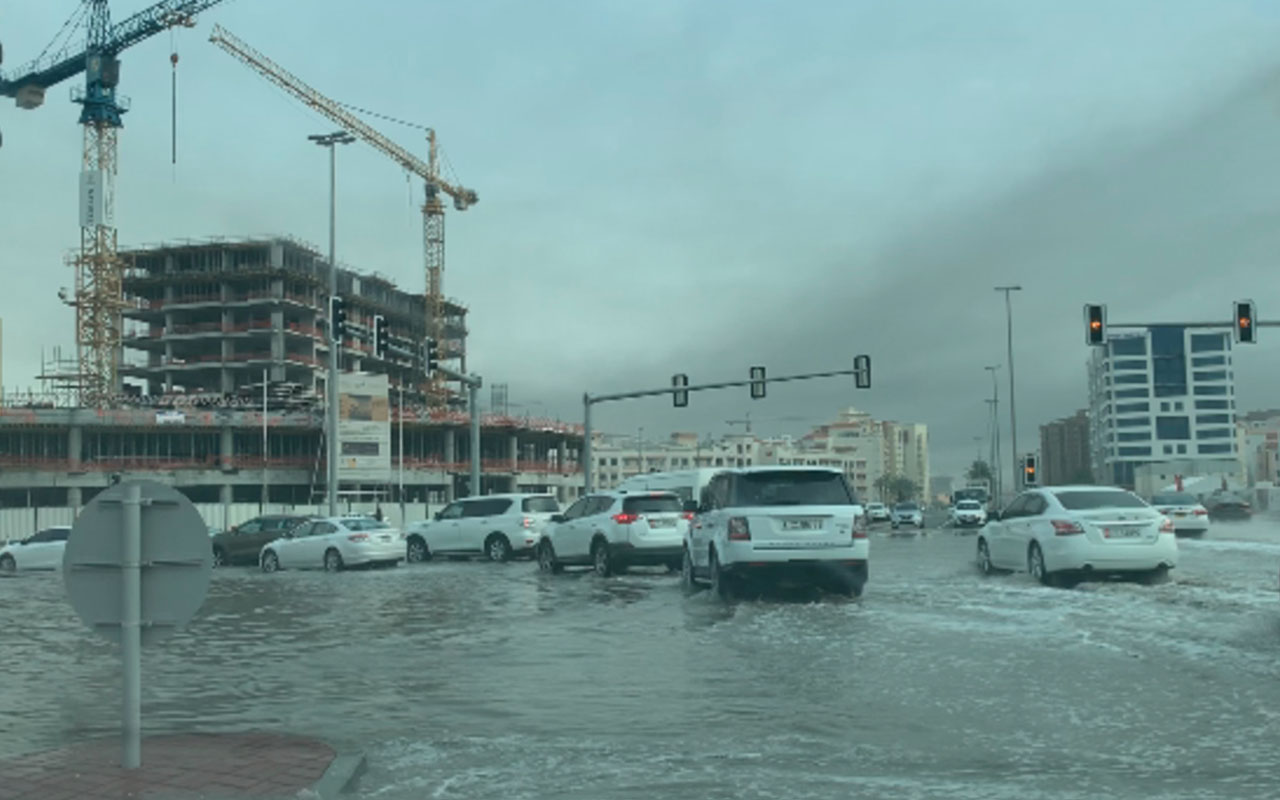 More rain forecast as waterlogged Dubai roads slow down traffic
