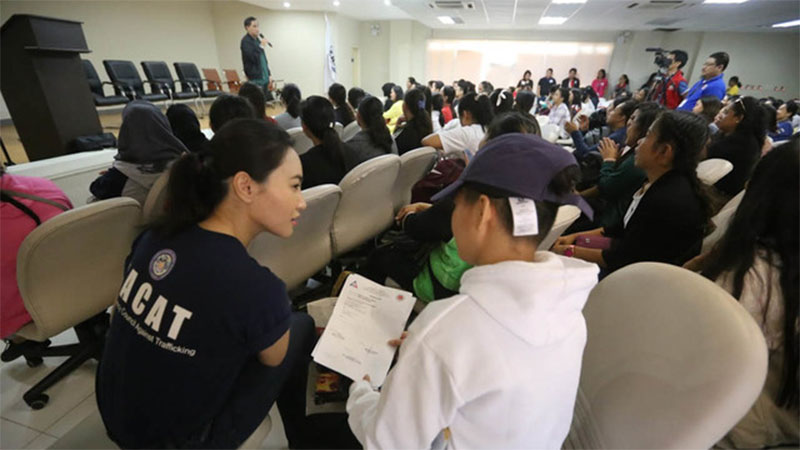 158 Filipinos arrive home from UAE in ‘biggest mass repatriation’
