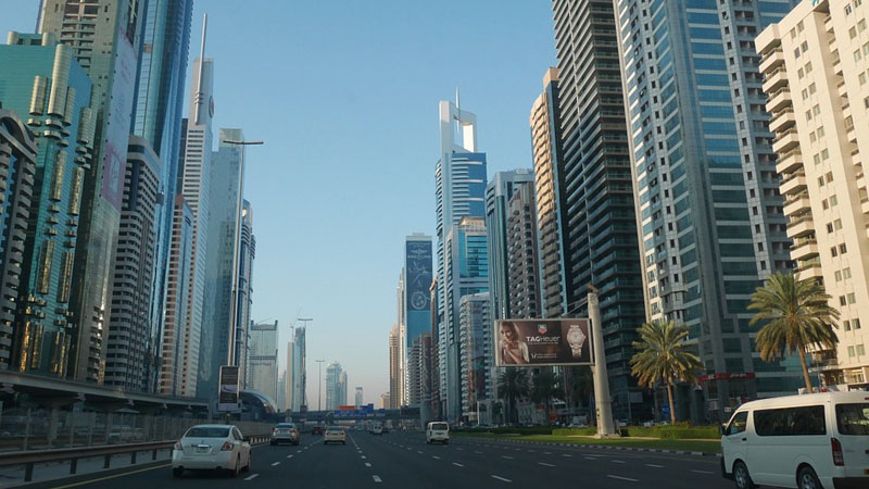 Teen taking selfie falls to death from Dubai building