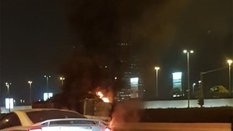 Truck catches fire in Abu Dhabi