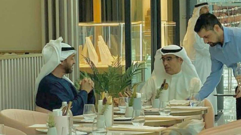 Sheikh Mohammed Bin Zayed spotted at Dubai Mall café