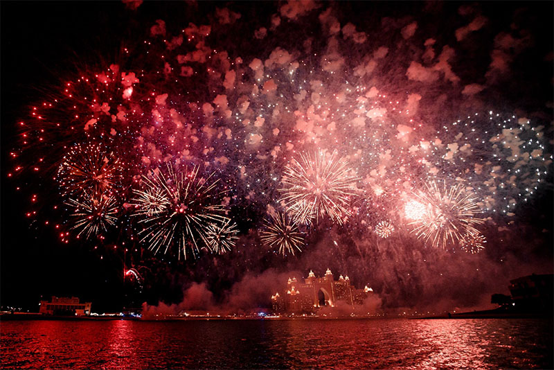 Abu Dhabi eyes world record with 35-minute NYE firework show
