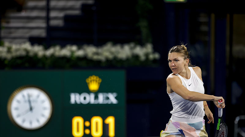 Simona Halep vs Ons Jabeur at the Dubai Duty Free Tennis Championships on February 19, 2020.