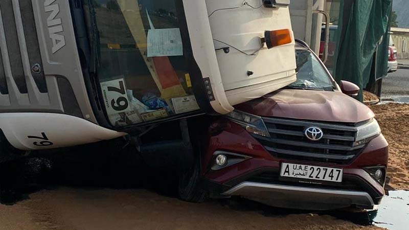 Emirati escapes death after truck crushes car in Fujairah