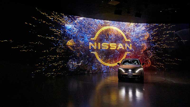 Nissan unveils redesigned logo