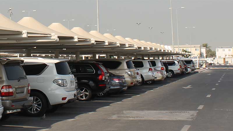 Dubai airport carpark thieves jailed