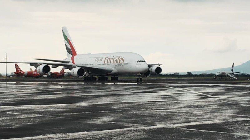Emirates airline suspends Nigeria flights to limit losses