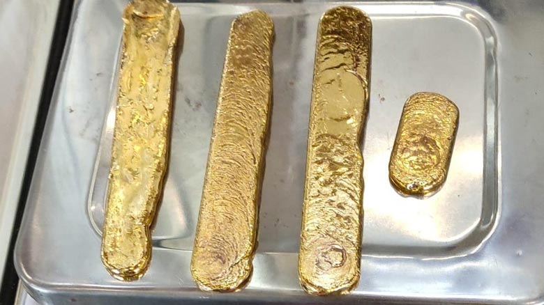 Dubai passenger who hid 1kg gold in body arrested