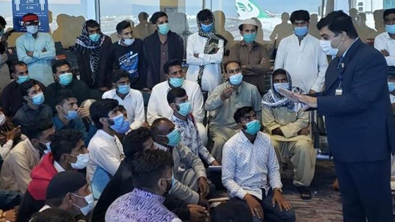Jobseekers warned from flying to Dubai on visit visa, tourist visa