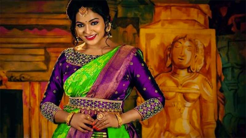 Indian actress Chitra found dead in Chennai