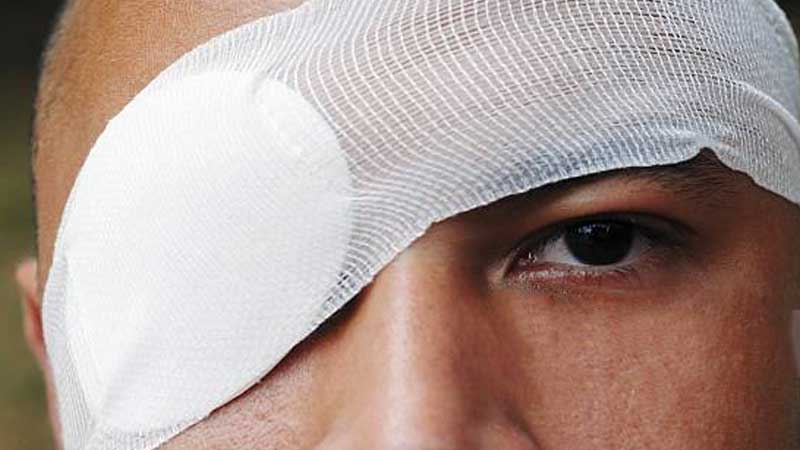 Emirati left blind in one eye after Playstation fight