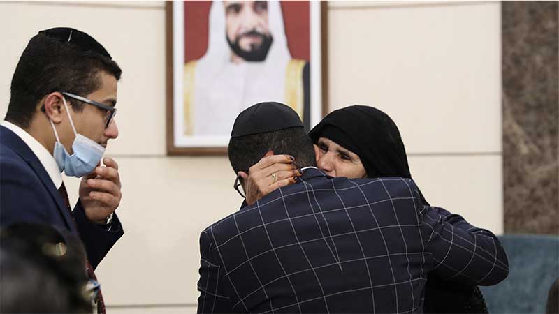 Two Jewish Yemeni families reunite in UAE after decades apart