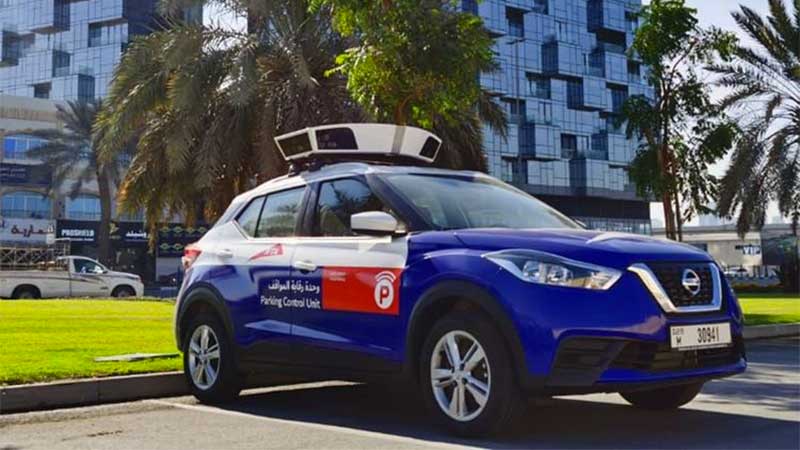 Smart Dubai car scans for parking ticket violations
