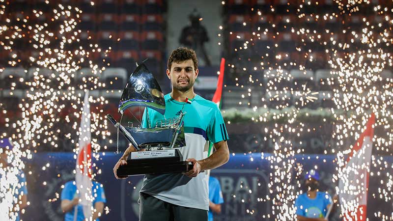 Karatsev defeats Harris to win Dubai tennis championships