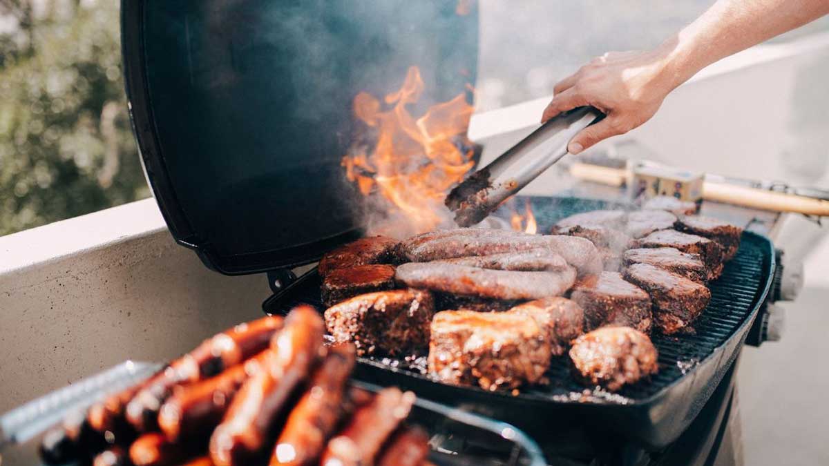 Barbecue in balcony: Sharjah to fine violators with Dh500