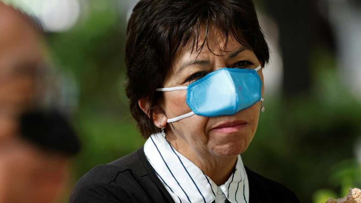A nose mask while you eat? It’s real in Mexico