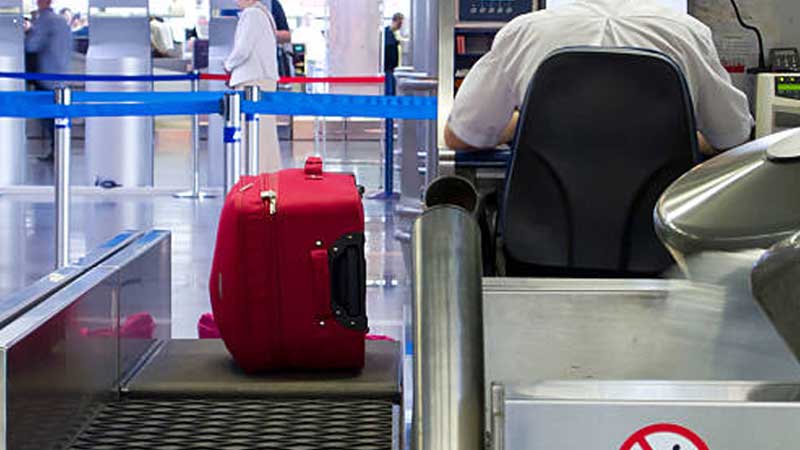 Indian woman who hid hashish in luggage arrested at Dubai airport