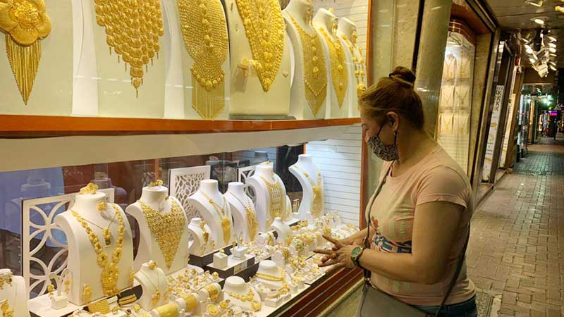 Dubai: Gold prices skyrocket as dollar weakens