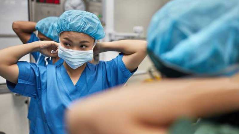 Search on for world’s best nurse with $250,000 Dubai award