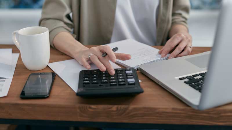 Are you spending more than what you’re earning in UAE? The 72-hour rule