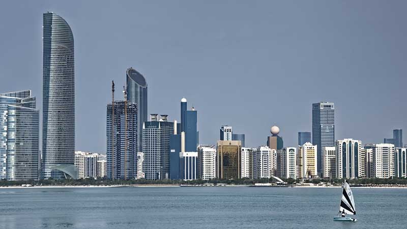 Abu Dhabi to issue professional licenses for 100% foreign ownership
