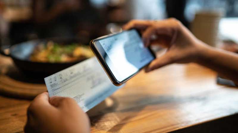 New UAE app lets you know if cheque is likely to bounce