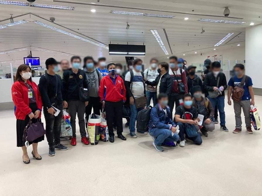 21 seafarers from Ukraine safely arrive in Philippines