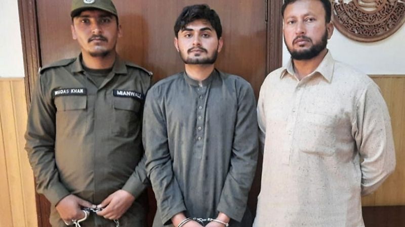 Father who shot newborn daughter five times now arrested