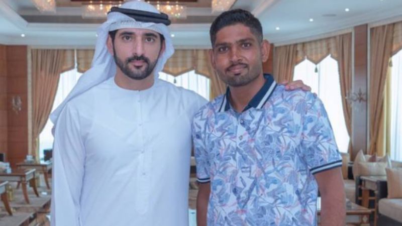 UAE: Sheikh Hamdan meets with the viral delivery driver who removed blocks at Dubai road