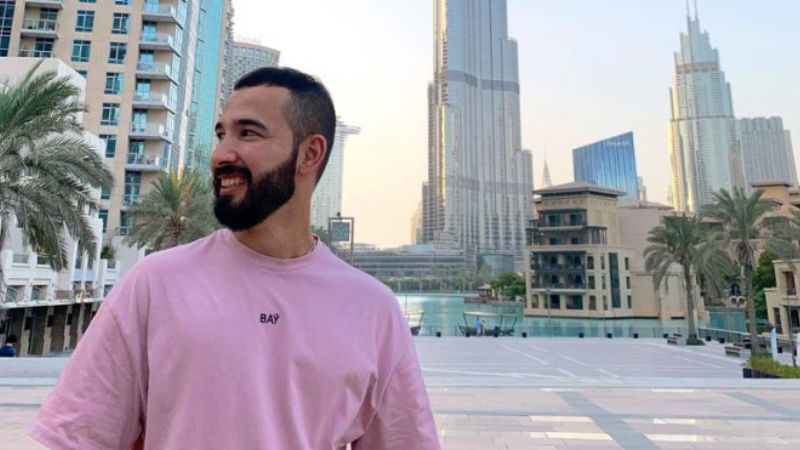 Social media influencer shows off safety in Dubai