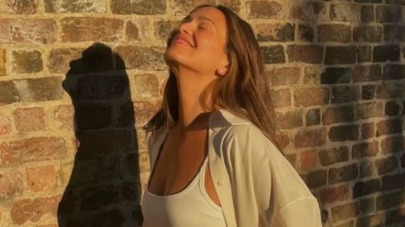 Iza Calzado begins life at 40 as she expects her first child