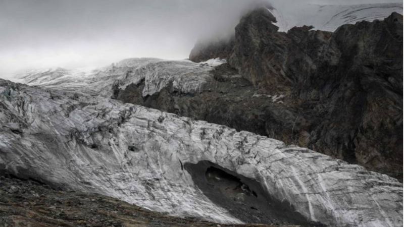 1968 plane wreck found on Swiss glacier