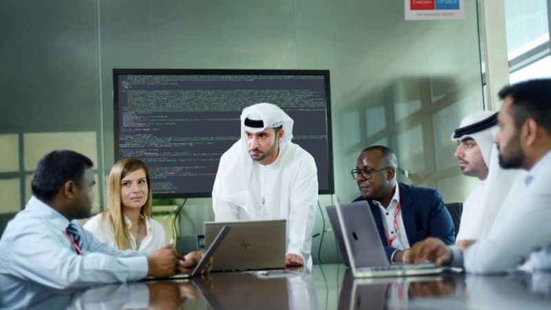 Emirates Group announces hiring of over 800 IT experts