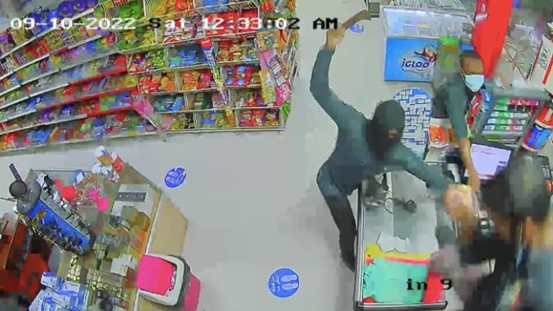 Two men arrested after armed robberies at Ras Al Khaimah grocery stores