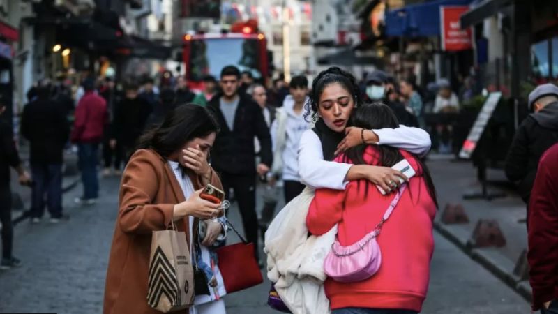 Istanbul blast leaves 6 people dead, 81 injured