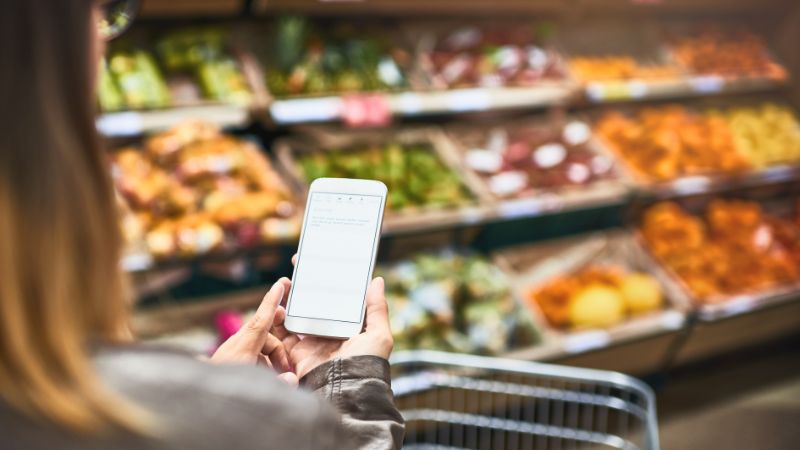 Dubai students unveil app to help low-income residents buy groceries at discounted rates