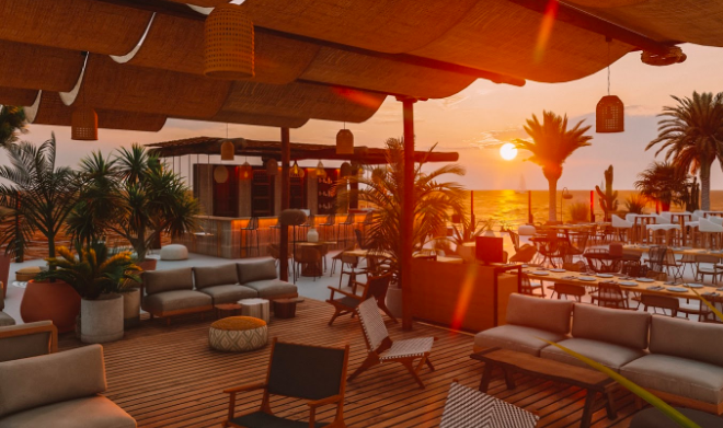Hangout Hotspot: Dubai Festival City Mall launches 'Helipad by Frozen Cherry'