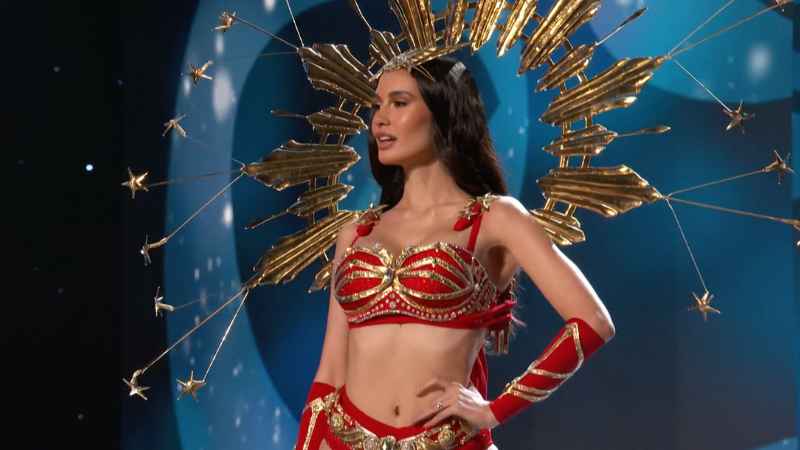 Miss Universe: Celeste Cortesi features 'Darna' in national costume competition