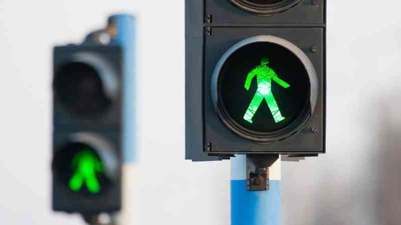Abu Dhabi: Dh500 fine for not giving way to pedestrians in schools, residential areas
