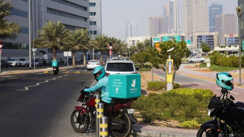 Dubai RTA to build rest stops for delivery motorbike drivers