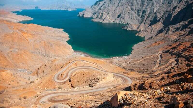 Oman announces visa-free policy to over 100 countries