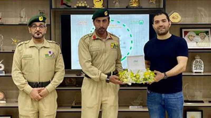 Honest French man in Dubai honored for returning Dh110,000 he found