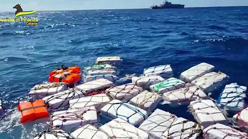 Two tonnes of cocaine found floating off Sicily