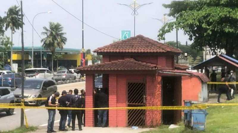 Asia: Dead woman’s decomposing body found in a bag at abandoned bus stop