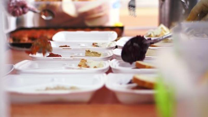 UAE: Why you can’t pay restaurants to prepare giveaway iftar meals