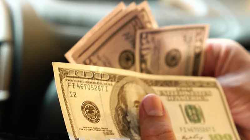 Dubai court acquits man in fake dollars case
