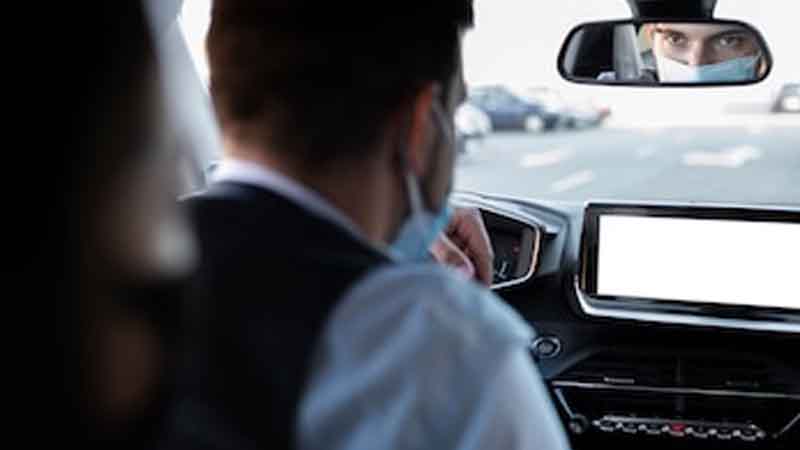 Dubai’s RTA warns against illegal carlifts