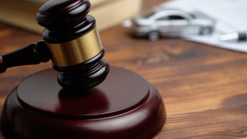 UAE lawyer loses license over assault and threat conviction