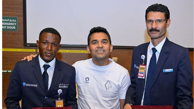 Abu Dhabi: Hospital Security Guards Save Emirati Woman in Car Park, Get Dh50,000 Reward